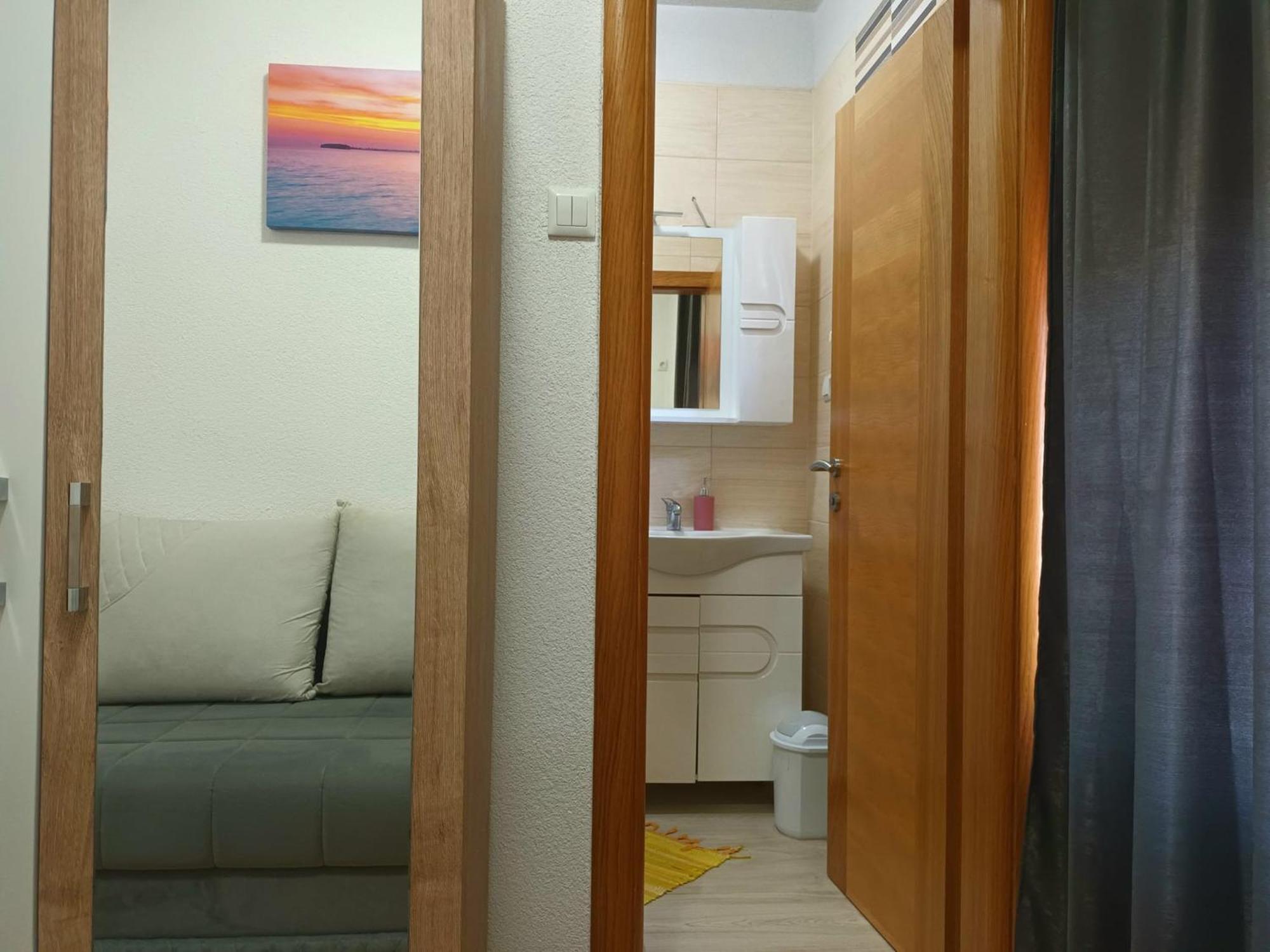 Vacation Home Keskic Velika Gata Exterior foto