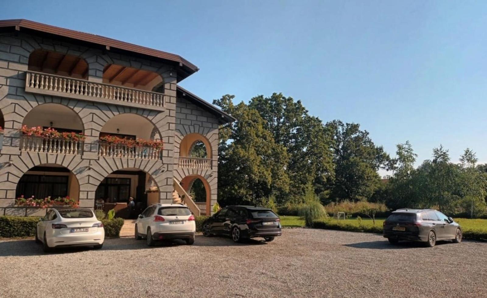Vacation Home Keskic Velika Gata Exterior foto