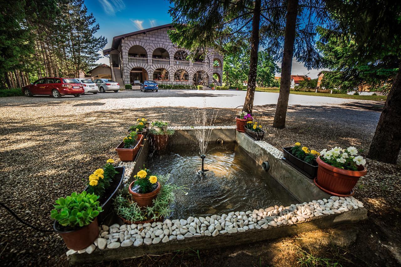 Vacation Home Keskic Velika Gata Exterior foto
